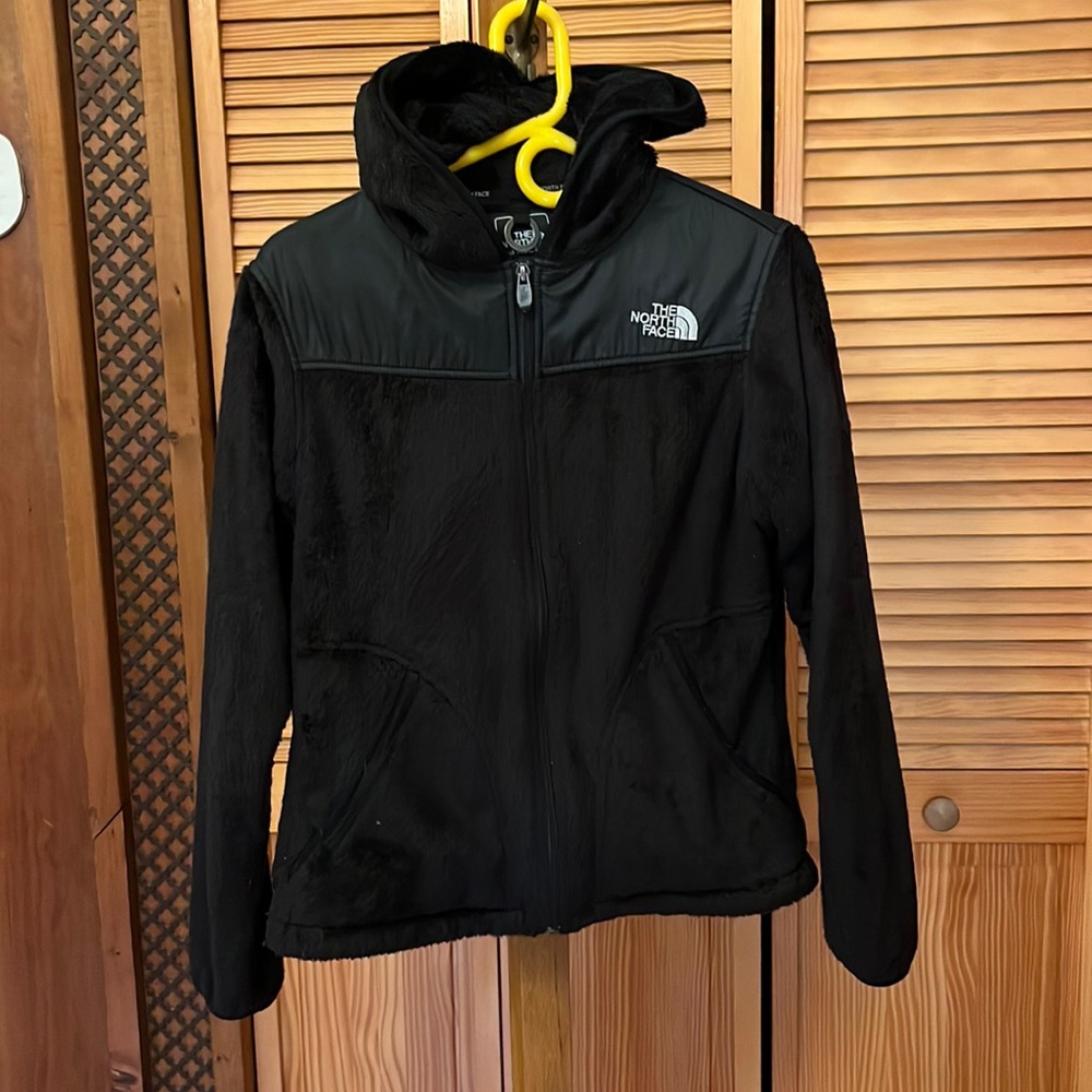 Northface women’s furry fleece